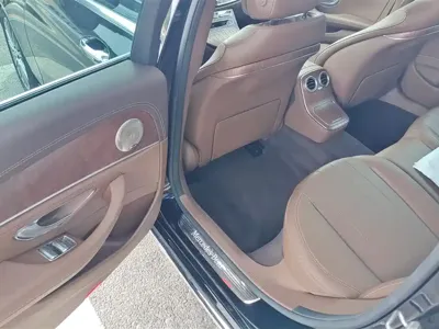 Mercedes-Benz E-Class 2022, 67800 км, за 31635.64 USD - фото 11