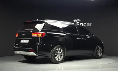 Kia Canival 2018, 190596 км, за 6435.67 USD