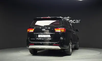 Kia Canival 2018, 190596 км, за 6435.67 USD
