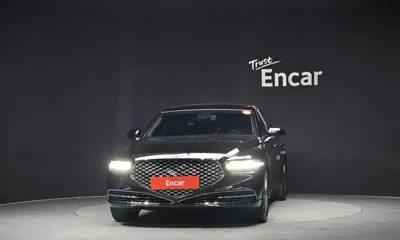 Genesis G90 2022, 56823 км, за 23565.71 USD