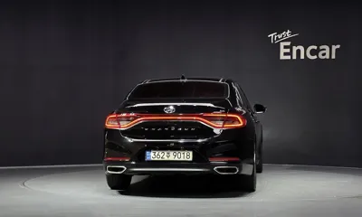 Hyundai Grandeur 2017, 129965 км, за 7605.8 USD