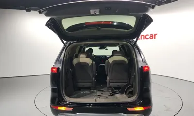 Kia Canival 2021, 133242 км, за 13001.36 USD - фото 20