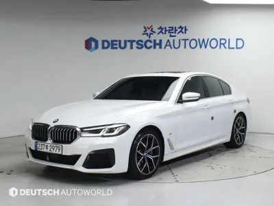 BMW 5-Series · 2022 год
