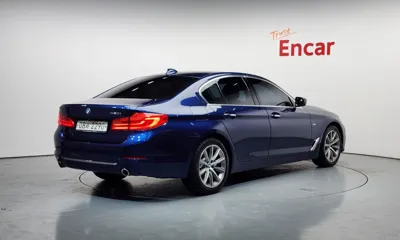 BMW 5-Series 2018, 90446 км, за 12559.5 USD