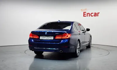 BMW 5-Series 2018, 90446 км, за 12559.5 USD