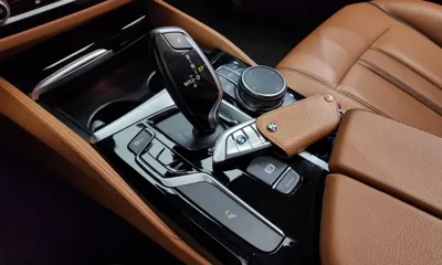 BMW 5-Series 2018, 90446 км, за 12472.1 USD - фото 9