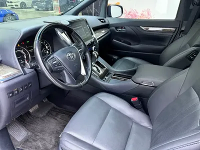 Toyota Alphard 2021, 122000 км, за 72923.08 USD - фото 13