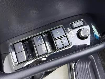 Toyota Alphard 2021, 122000 км, за 72923.08 USD - фото 18