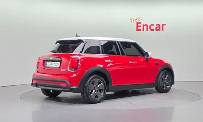 MINI Cooper 2023, 19915 км, за 18526.94 USD - фото 2