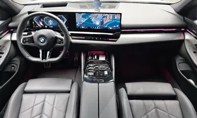 BMW 5-Series 2024, 32076 км, за 37612.4 USD - фото 7