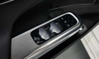 Mercedes-Benz E-Class 2025, 13852 км, за 37703.95 USD - фото 33
