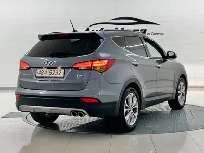 Hyundai Santafe 2015, 93233 км, за 6212.39 USD