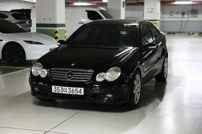 Mercedes-Benz C-Class · 2002 год