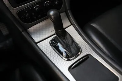 Mercedes-Benz C-Class 2002, 230000 км, за 9846.4 USD - фото 9