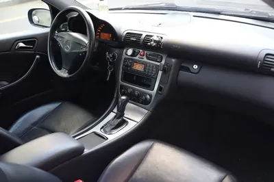 Mercedes-Benz C-Class 2002, 230000 км, за 9846.4 USD - фото 10
