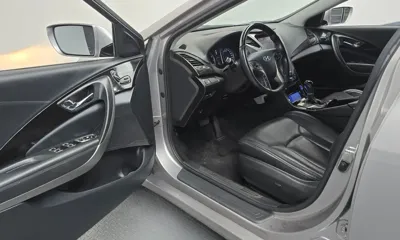 Hyundai Grandeur 2011, 98615 км, за 2612.58 USD - фото 10