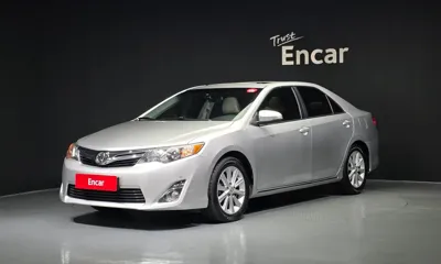 Toyota Camry · 2013 год