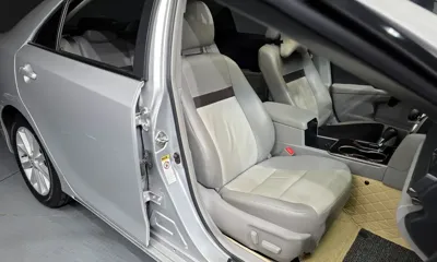 Toyota Camry 2013, 113331 км, за 8879.24 USD - фото 12