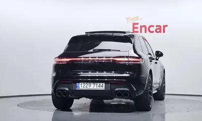 Porsche Macan 2022, 19901 км, за 60365.19 USD