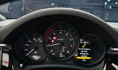 Porsche Macan 2022, 19901 км, за 60365.19 USD - фото 8