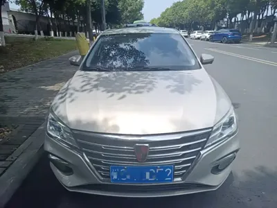 Roewe i5 2019, 121100 км, за 3855.13 USD