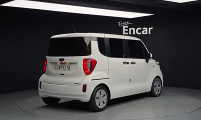 Kia Ray 2017, 100993 км, за 2758.8 USD