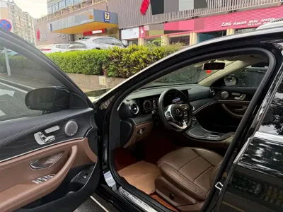 Mercedes-Benz E-Class 2020, 160000 км, за 22807.09 USD