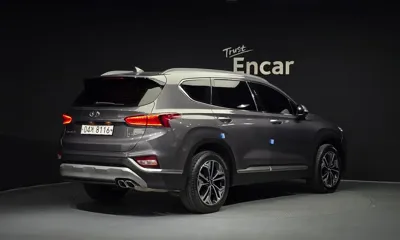 Hyundai Santafe 2019, 95099 км, за 10336.08 USD