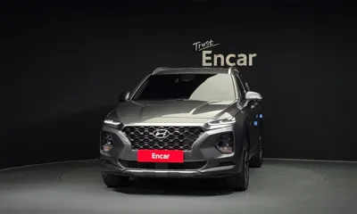 Hyundai Santafe 2019, 95099 км, за 10336.08 USD