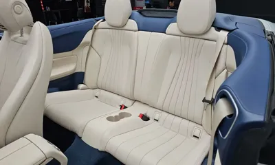 Mercedes-Benz E-Class 2023, 37349 км, за 48188.82 USD - фото 12