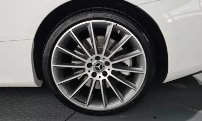 Mercedes-Benz E-Class 2023, 37349 км, за 48188.82 USD - фото 21