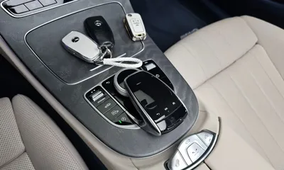 Mercedes-Benz E-Class 2023, 37349 км, за 48188.82 USD - фото 30