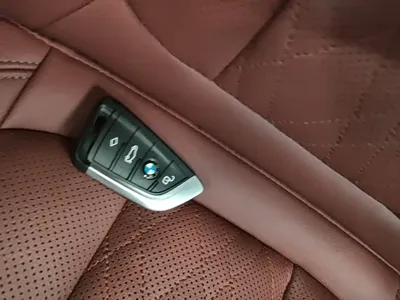 BMW i3 2024, 36300 км, за 22851.23 USD - фото 9