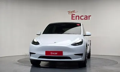 Tesla Model Y 2023, 23230 км, за 26585.27 USD