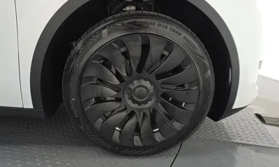 Tesla Model Y 2023, 23230 км, за 26585.27 USD - фото 21
