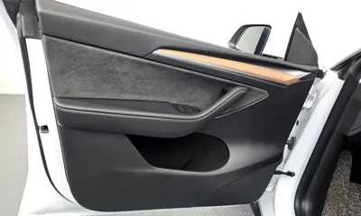 Tesla Model Y 2023, 23230 км, за 26585.27 USD - фото 24
