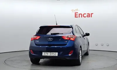 Hyundai i30 2014, 72239 км, за 4269.57 USD