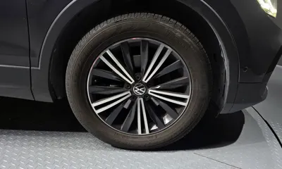 Volkswagen Tiguan 2021, 53640 км, за 23455.56 USD