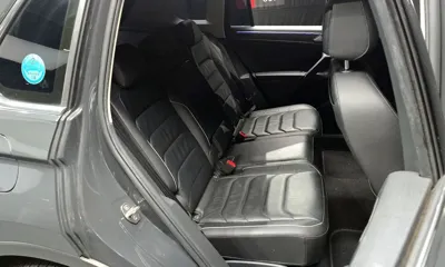 Volkswagen Tiguan 2021, 53640 км, за 23455.56 USD - фото 12