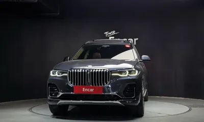 BMW X7 2022, 27376 км, за 56161.3 USD