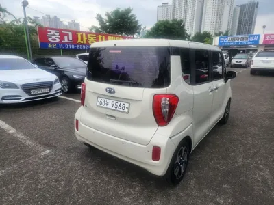 Kia Ray 2012, 95000 км, за 4098.36 USD
