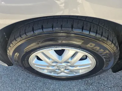 Hyundai Starex 2019, 174204 км, за 7475.78 USD