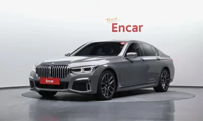 BMW 7-Series · 2022 год