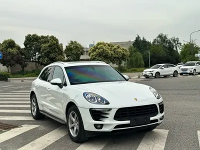 Porsche Macan 2016, 96000 км, за 15477.87 USD