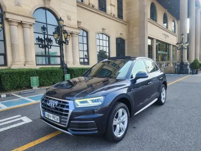 Audi Q5 · 2020 год