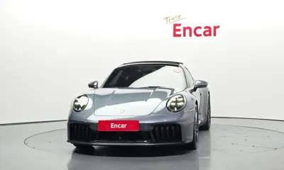 Porsche 911 2025, 849 км, за 155341.2 USD