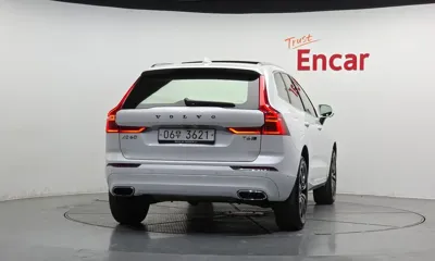 Volvo XC60 2019, 141185 км, за 17459.29 USD