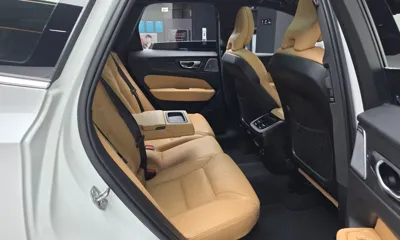 Volvo XC60 2019, 141185 км, за 17459.29 USD - фото 12