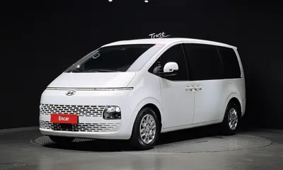 Hyundai Staria · 2022 год