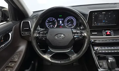 Hyundai Grandeur 2019, 109846 км, за 9953.17 USD - фото 13
